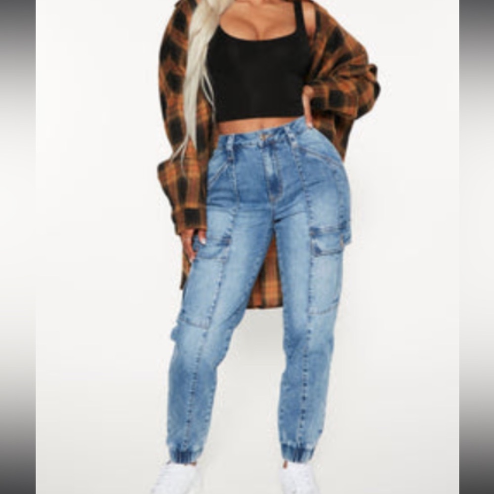 Fashion Nova Denim Cargo Joggers size 3